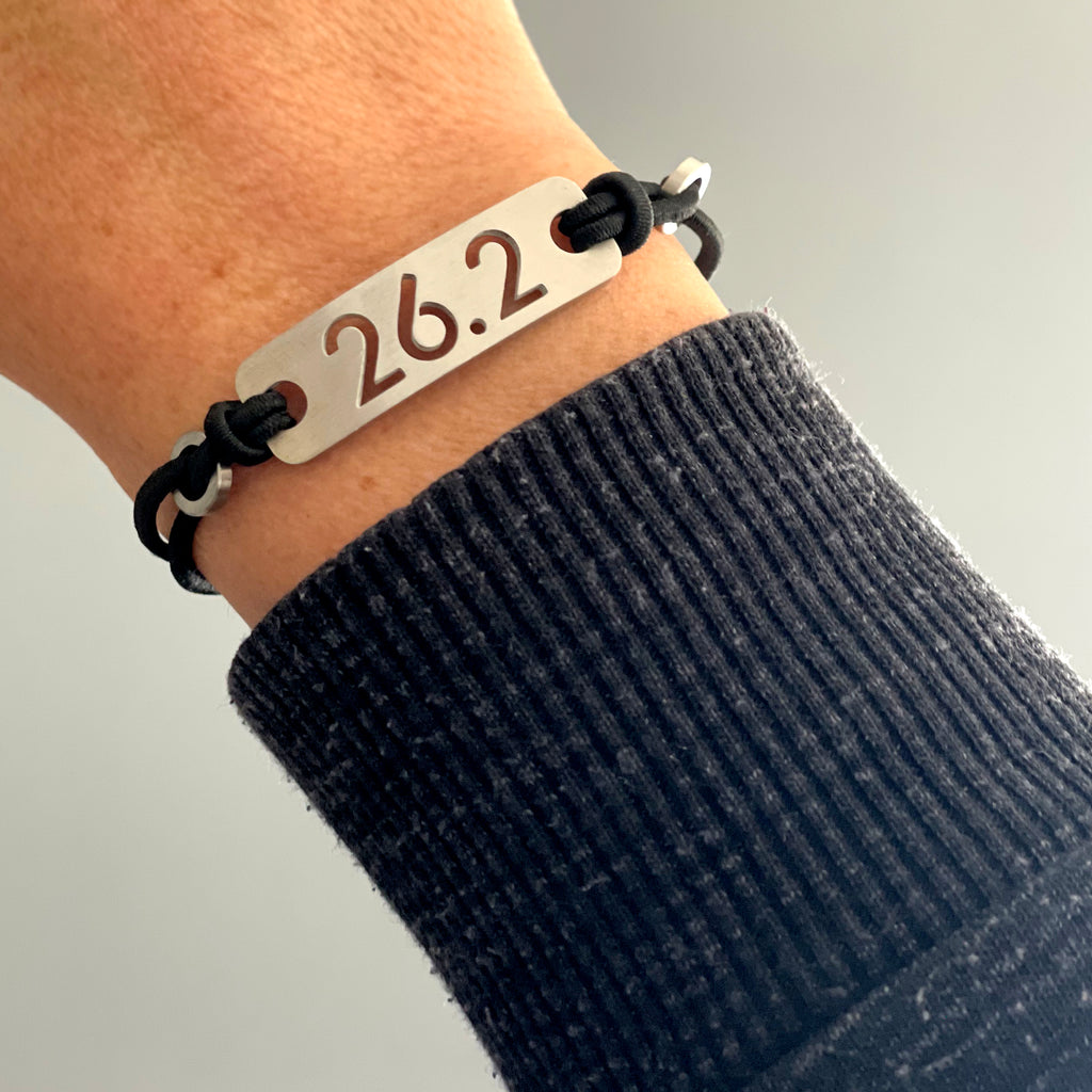 ATHLETE INSPIRED, 26.2 Adjustable Stretchy Bracelet, Unisex design